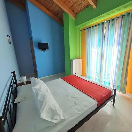 Casa Spannika Pool And Gym 扎金索斯镇