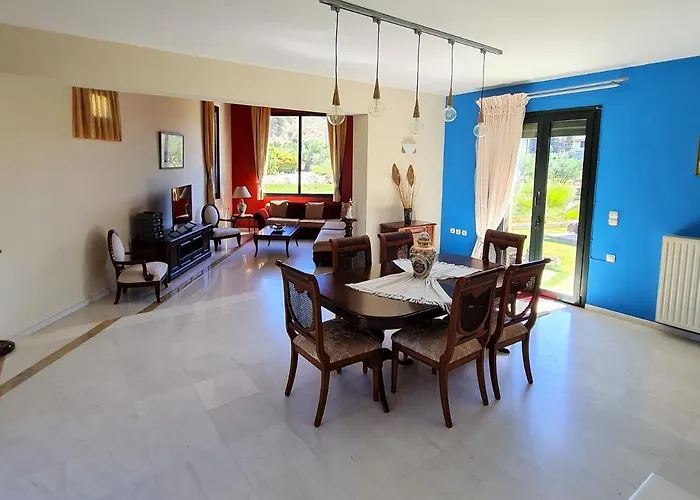 Casa Spannika Pool And Gym *