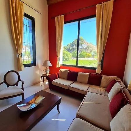 Casa Spannika Pool And Gym 펜션 자킨토스 타운