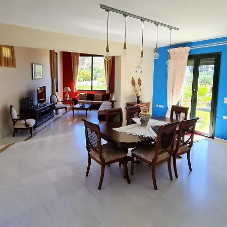 Casa Spannika Pool And Gym *