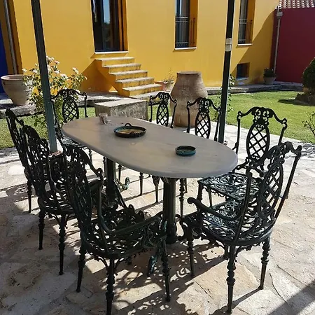 Casa Spannika Pool And Gym Hébergement de vacances